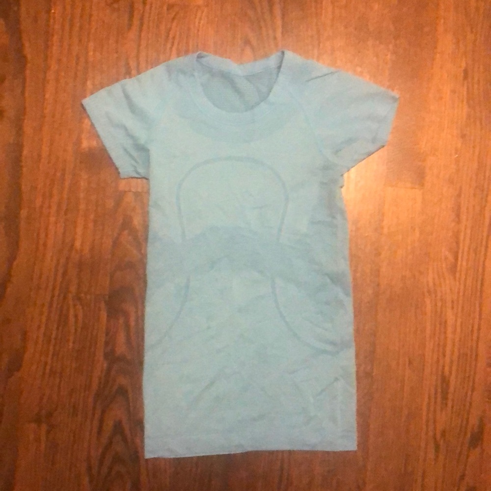 Lulu Lemon T-shirt